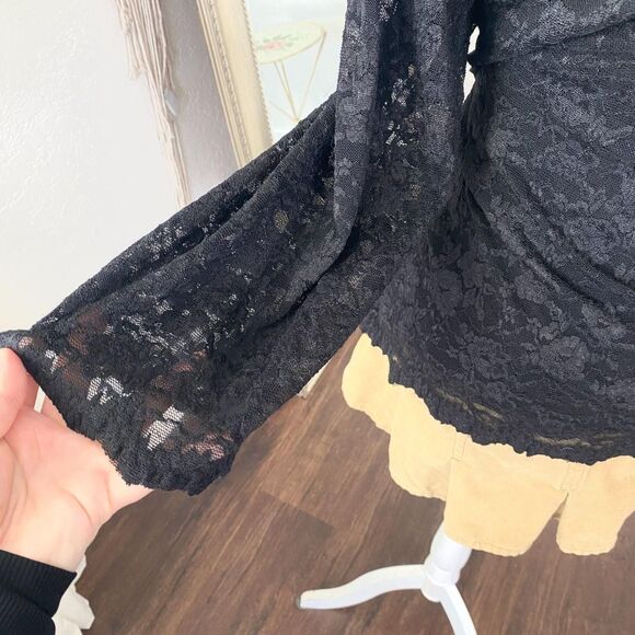 Early 2000's Black Goth Whimsygoth Lace Sheer 3/4 Sleeve Blouse Top 1X Plus Size - Picture 4 of 8